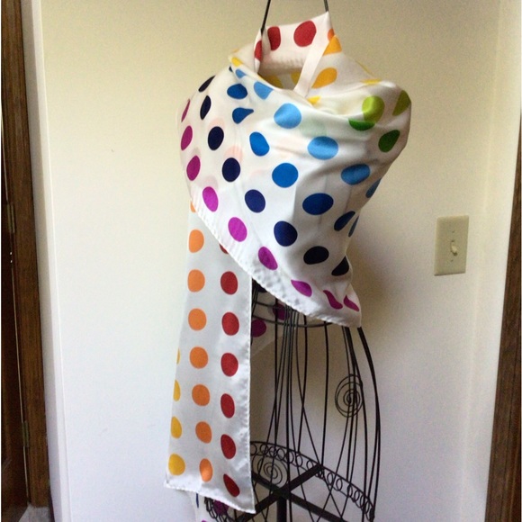 Beautiful handmade silk scarf, new, 68”x24” - Picture 7 of 7